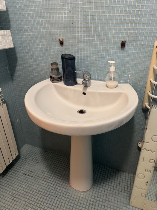Vendo conjunto de louças  para despachar