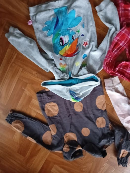Bluzeczki dla dziewczynki+spodniczka