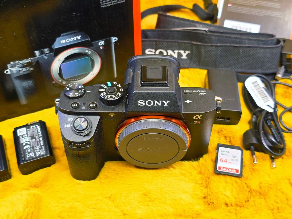 !ТОП-СТАН! Професійна камера SONY a7R II 4K body --6573 кадрів--