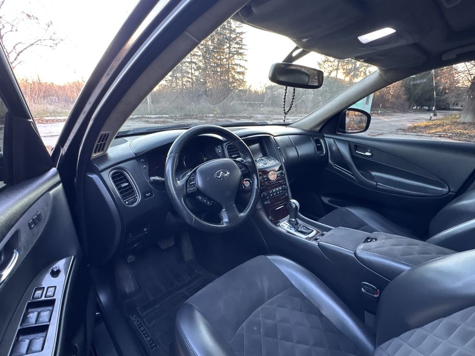 Продам Infiniti EX 35