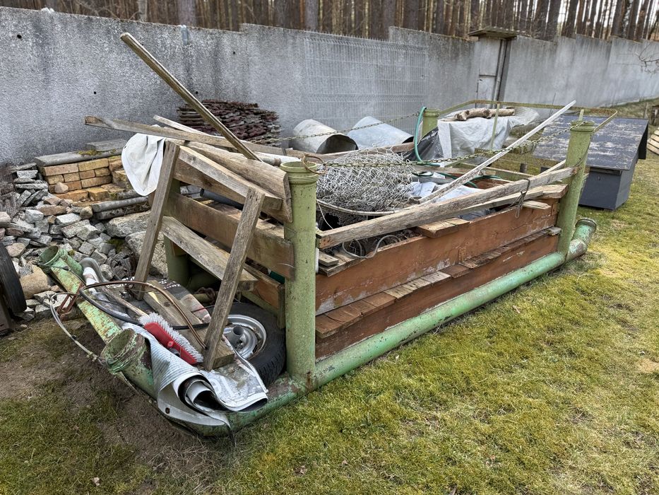 Sanie zapianane na hak