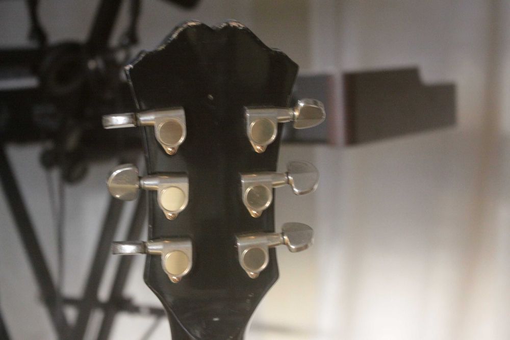 Guitarra LesPaul Maya