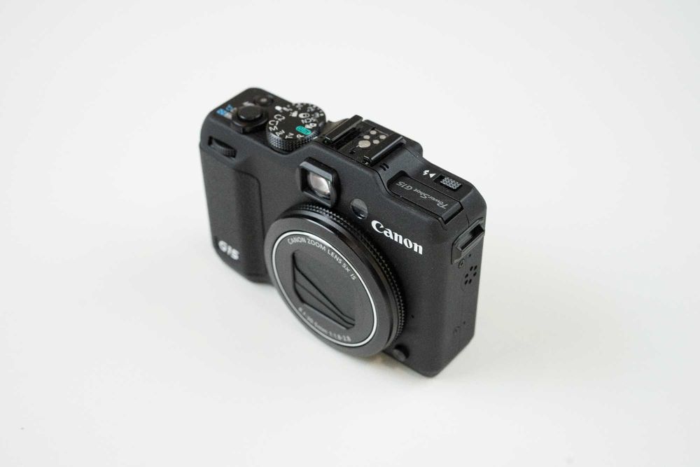 Canon PowerShot G15 - Máquina Fotográfica Digital (c/ Bateria e Carregador)