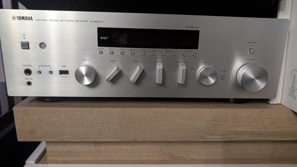 Wzmacniacz, amplituner Yamaha rn-803d