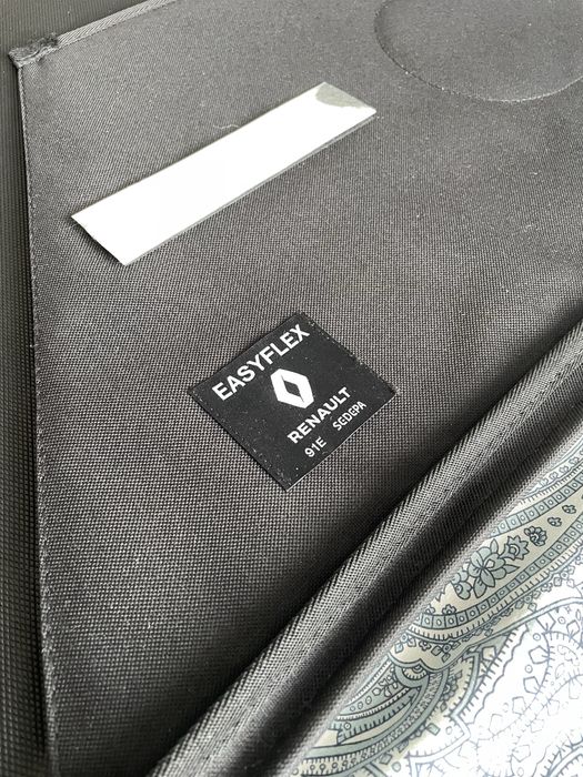 Mata do bagażnika Captur II easy flex