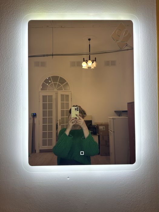 Lustro podświetlane- jak nowe