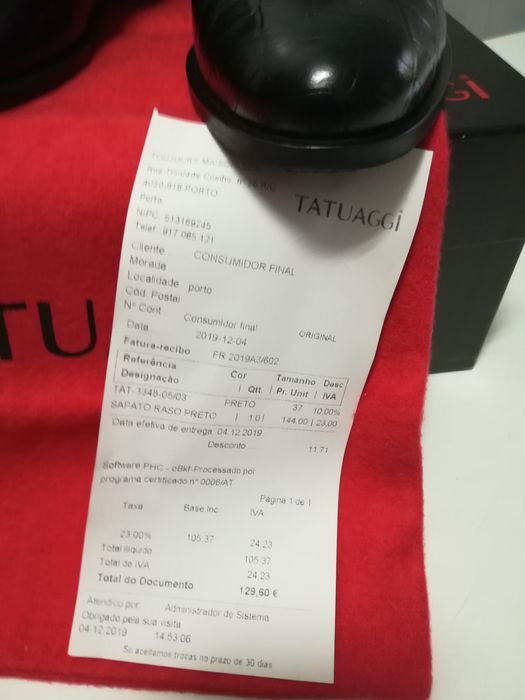 Vendo sapatos de senhora.