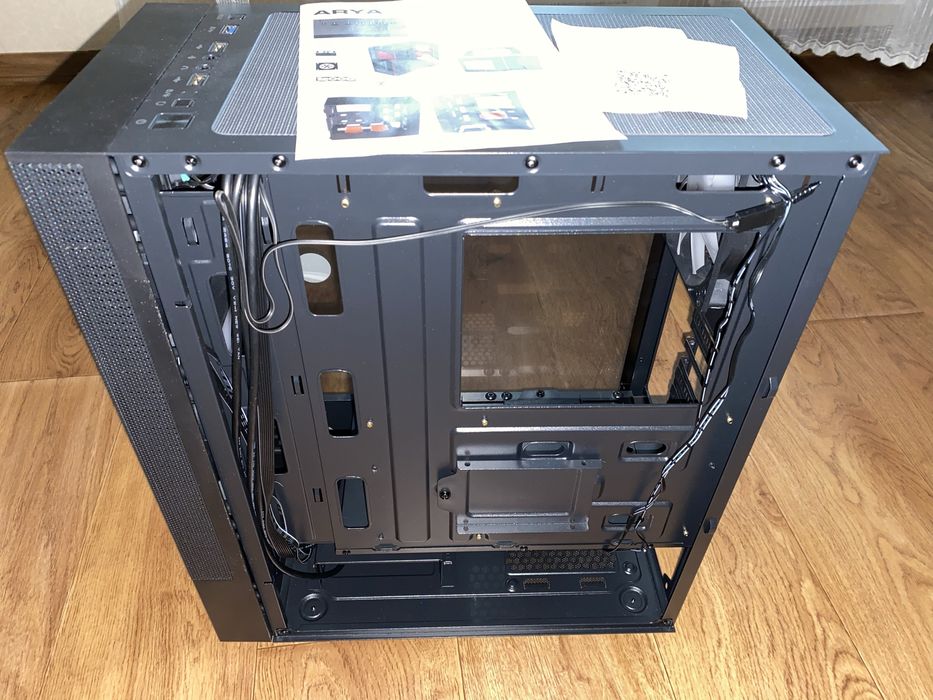 Продам корпус і БП на 650 вт голд