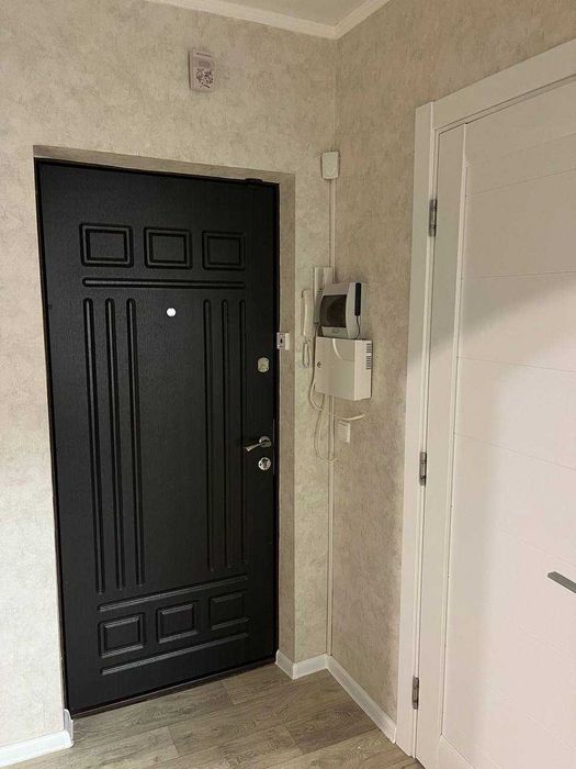 Оренда 3-кімнатна квартира + паркомісце