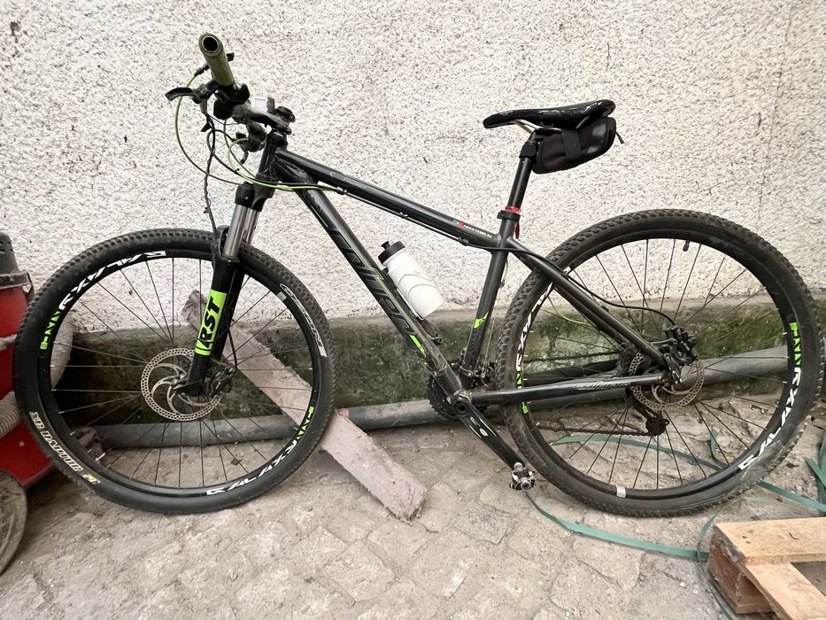 Bicicleta de BTT