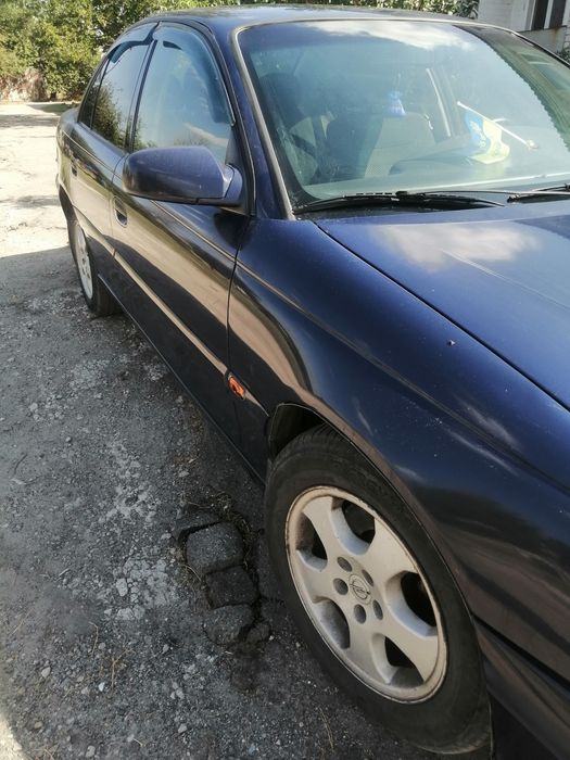 Продам Опель омега 2000р.с пробегом