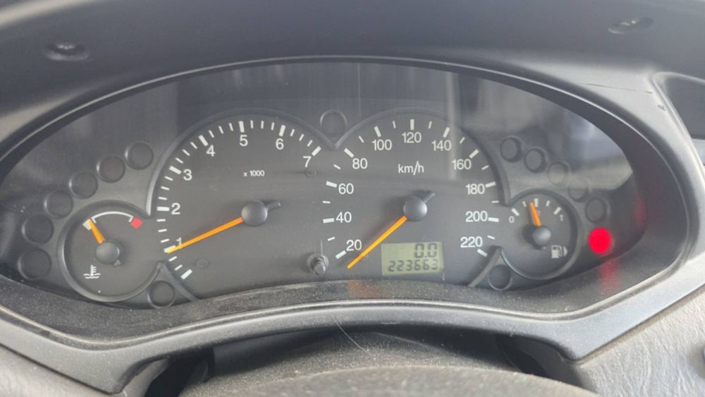 Ford Focus SW 1.4 Gasolina | IPO 03/2027 | 223.663 km | 900 €