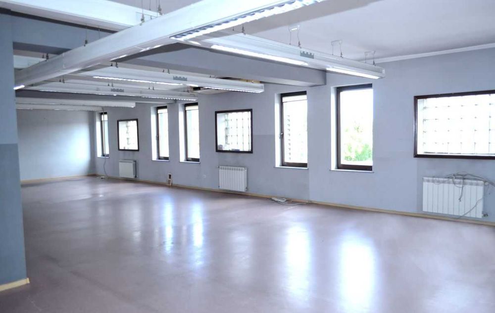 WYNAJEM POWIERZCHNI BIUROWEJ 300 m2 -Fabryca ul. 1 Maja 21 Częstochowa