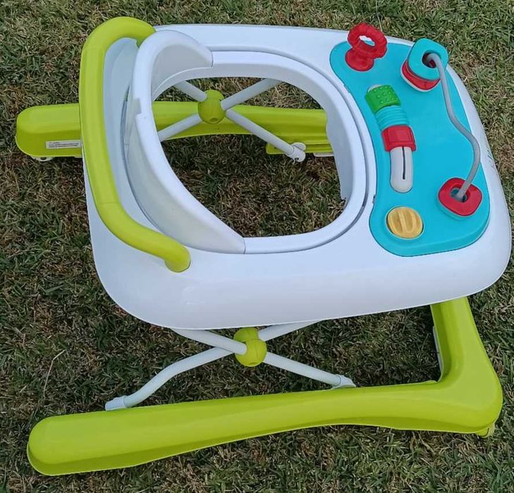 Andarilho para bebé - Modelo KIARA da Pierre Cardin