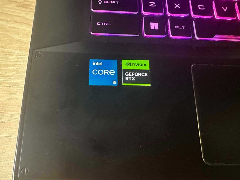 laptop gamingowy msi katana 17 B12U