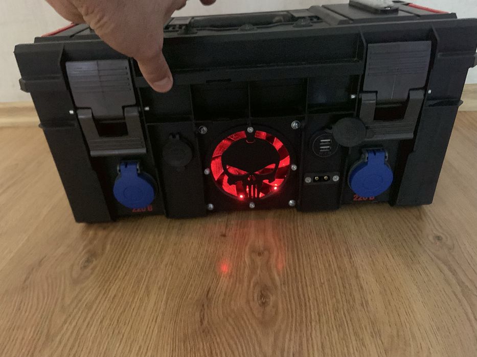 Зарядная станция 800W