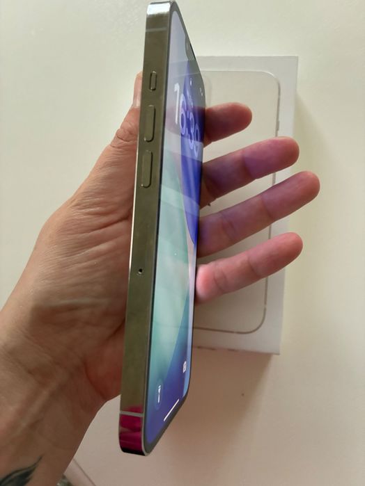 iPhone 13 PRO bialy