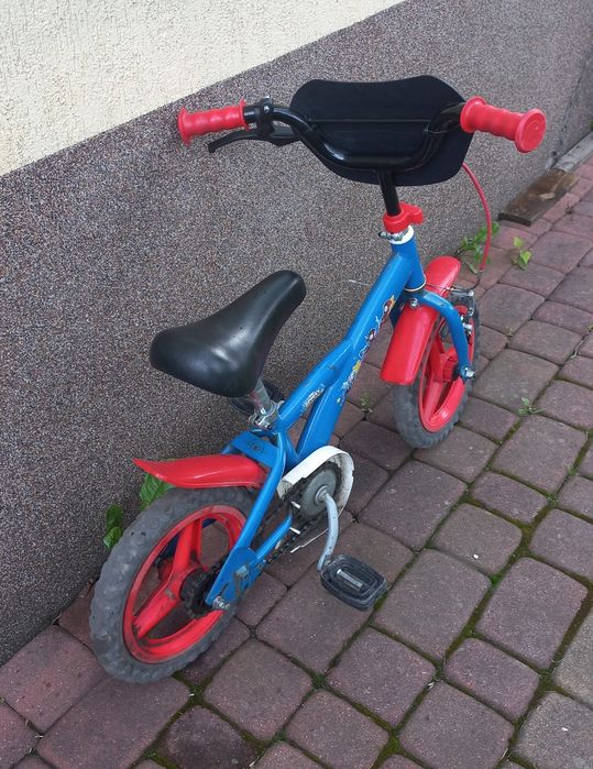 Mały rowerek dziecięcy