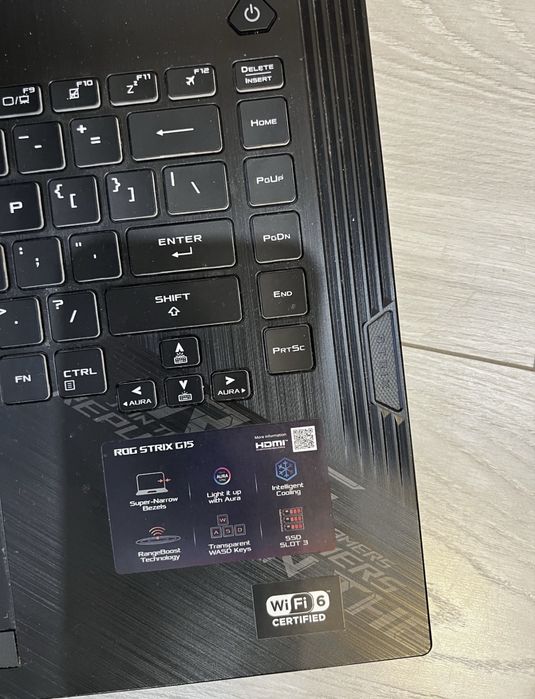 Sprzedam gaming laptop ASUS Rog Strix G15 G512LV Laptop