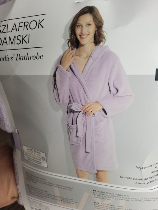 Szlafrok damski r.L/XL z kieszeniami  i kapturem