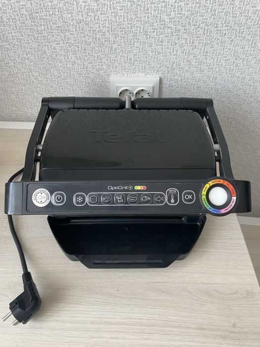 Гриль Tefal OptiGrill+