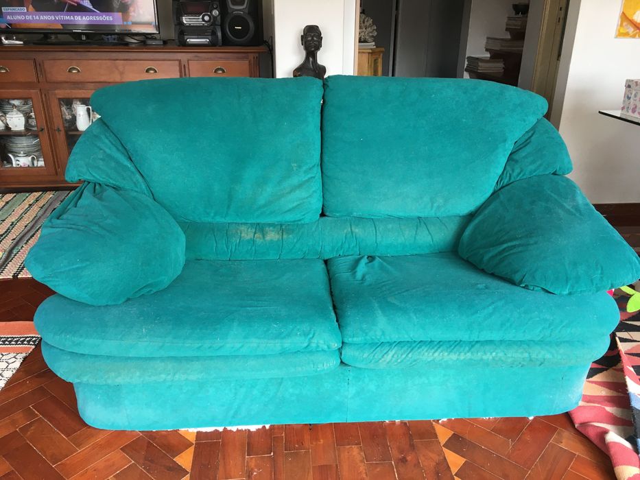 Sofa 2 lugares em verde conforme anuncio