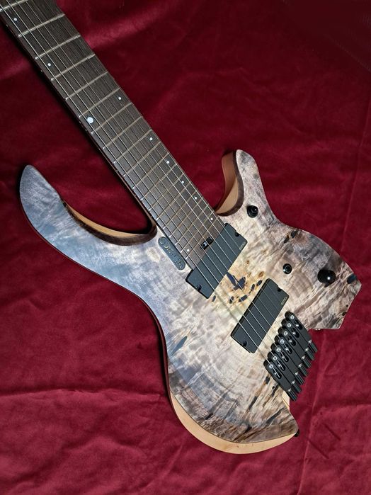 Електрогітара 7 струн хедлес мультімензура наскрізний гриф EMG pickups