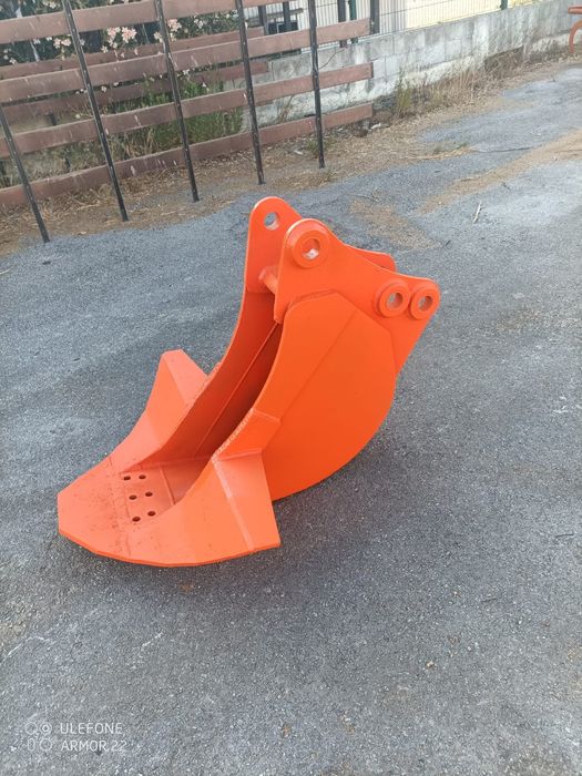 Balde em V trapezoidal