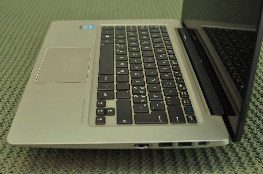 Игровой ноутбук Asus TX300 (Core i7/4Gb/SSD/video 2Gb)