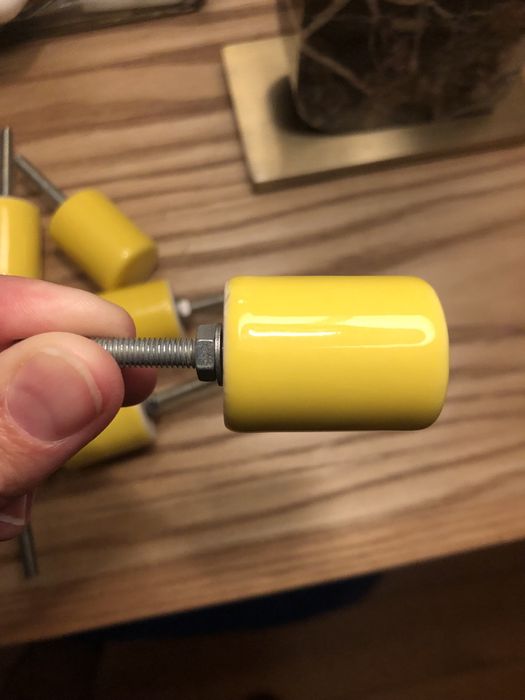 Puxadores cerâmica amarelos Zara Home