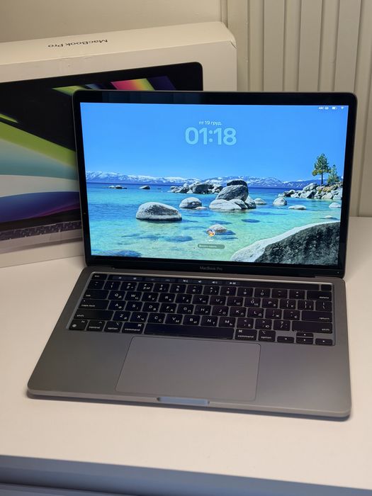 【美品】M1 MacBook Pro 8GB 256GB MacBook Pro 2020 M1 8GB 256