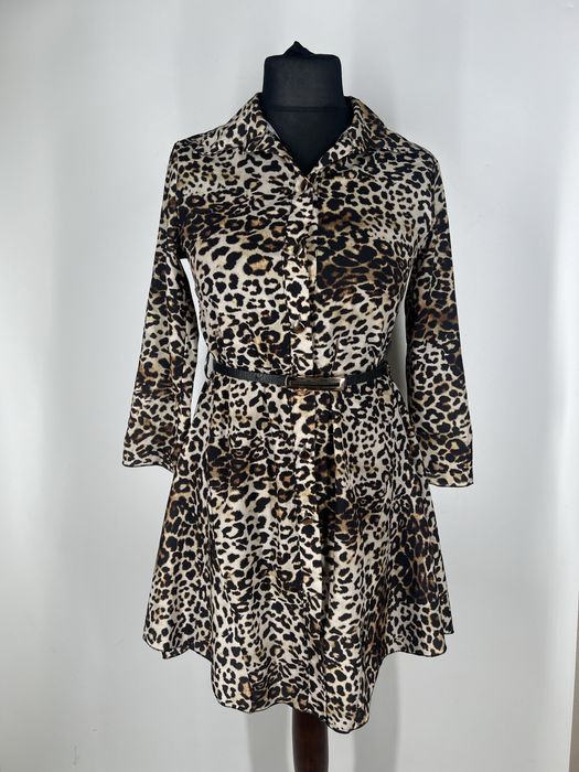 Koszulowa asymetryczna sukienka w panterke