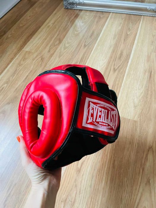 Боксерський шолом Everlast з повним захистом (червоний)