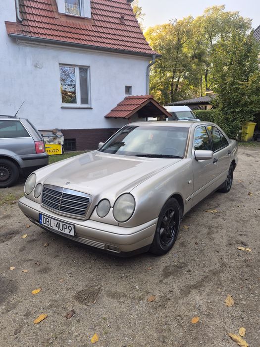 Mercedes-Benz E Klasa