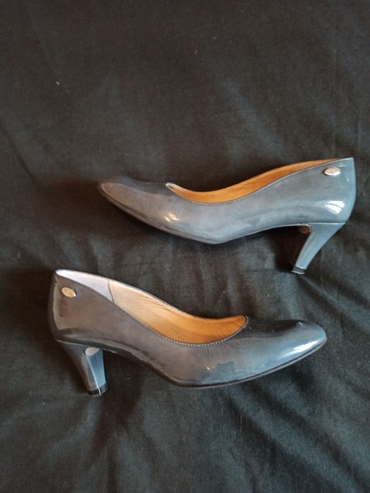 Buty na obcasie Ryłko