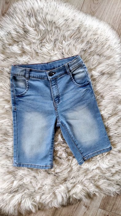 Krótkie spodenki dla chłopca