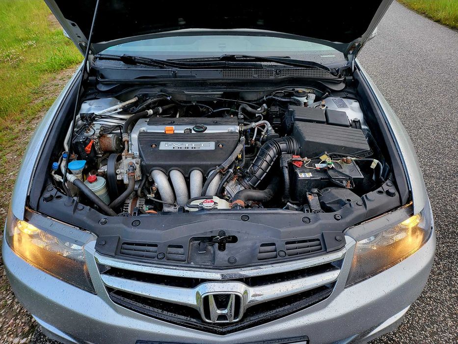 HONDA ACCORD 2.0B el.klapa navi alu klima android skóra SUPER STAN