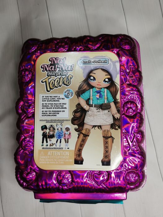 Na! Na! Na! Surprise Teens  Amelia Outback, нанана сюрприз