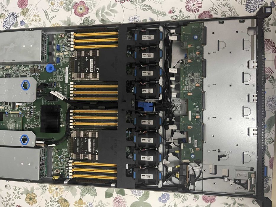 Servidor QUANTA 1S5B20000 - 2X Xeon Silver 4110