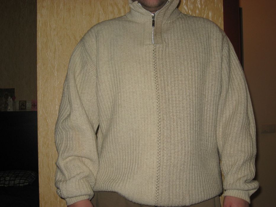 Кофта-свитер очень теплая