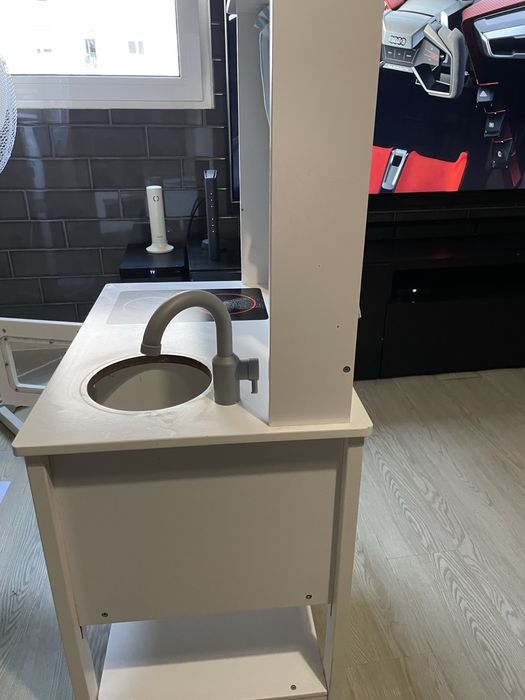 Cozinha de brincar IKEA em bom estado