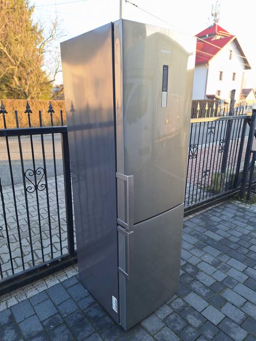 Lodówka Samsung 192 cm No Frost A++ srebrna