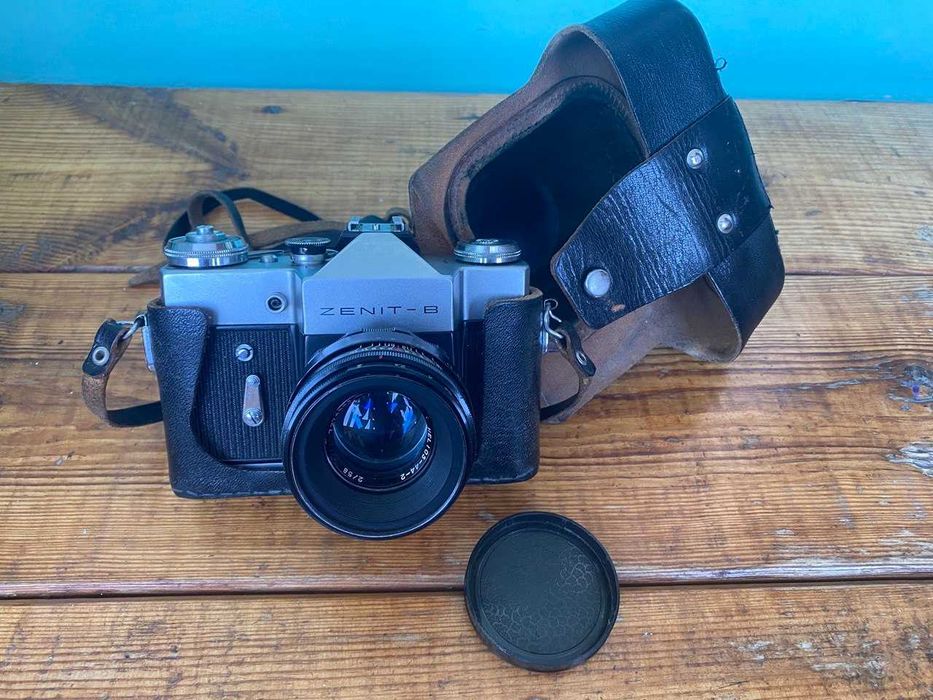 фотоаппарат ЗЕНИТ В з обьєктивом ГЕЛІОС-44