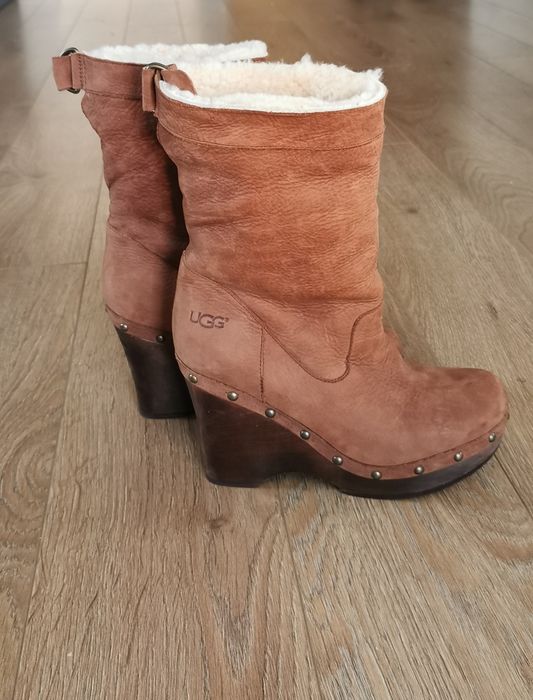 Ugg kozaki, botki z wywijana cholewka