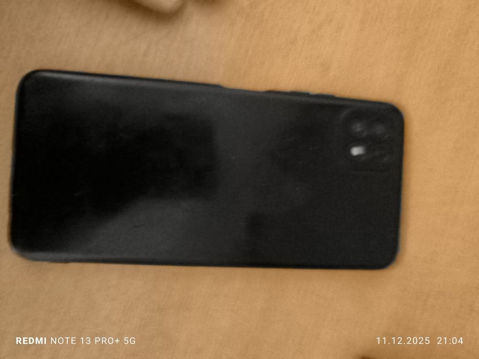 Samsung Galaxy A22 5G 128 GB –sprawny, tylko głośnik muzyki nie działa