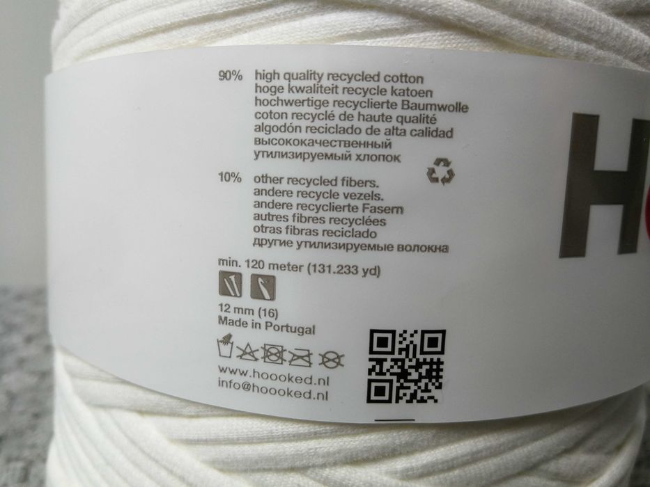 Włóczka Hooked Zpagetti, typu T-shirt Yarn, biała,złamana biel, 10szt.