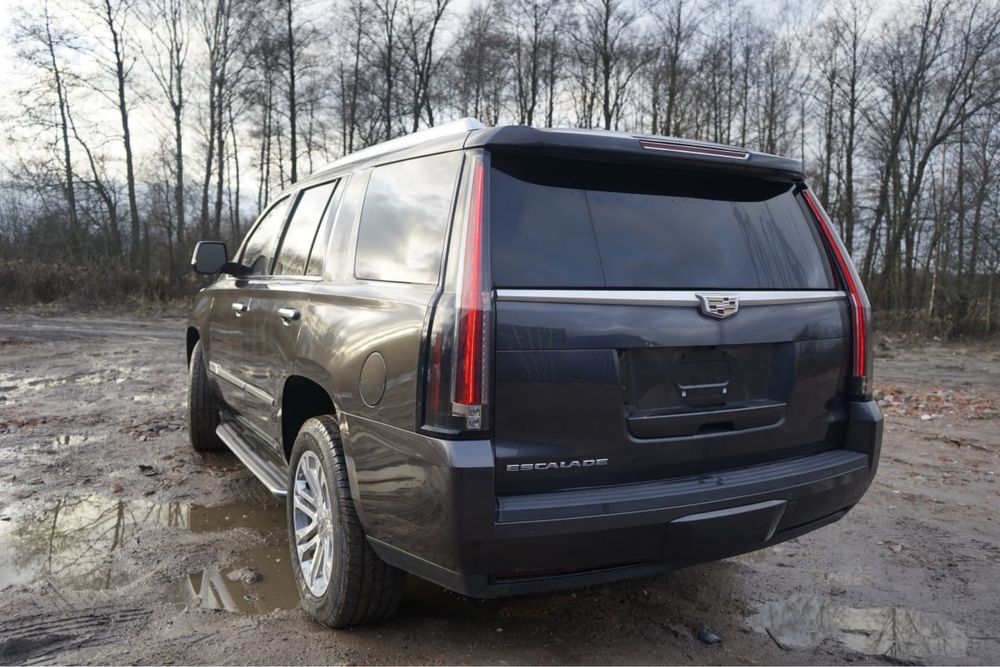 Cadillac Escalade 2015 6.2 zamiana