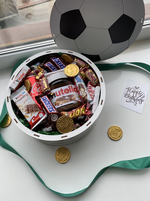 Солодкі бокси , подарункові набори , подарунок дитині