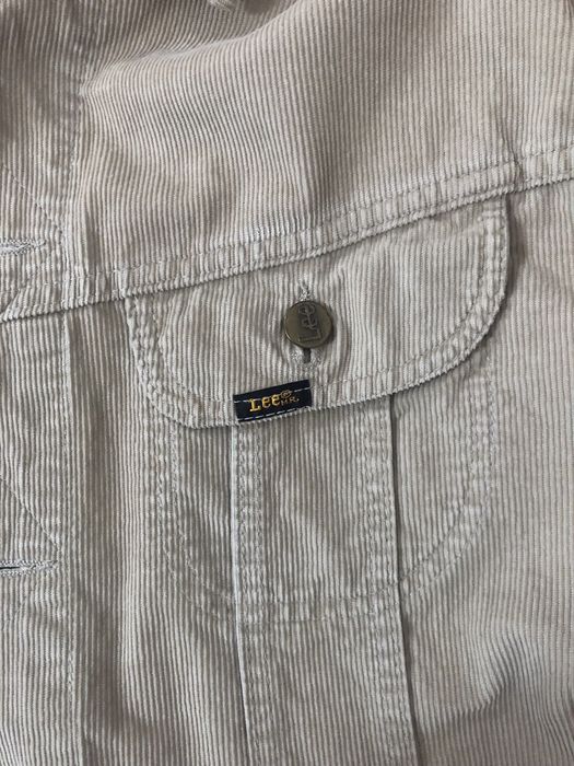 Casaco bege LEE novo