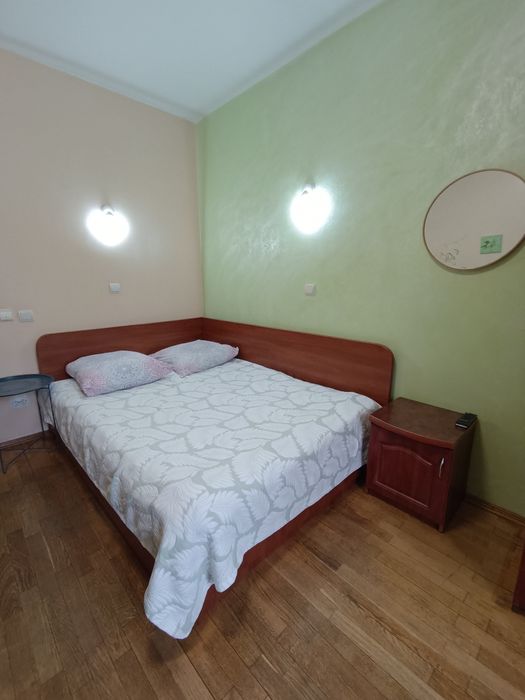 Квартира, студіо, номери, кімнати, будинок, вілла, приватний сектор